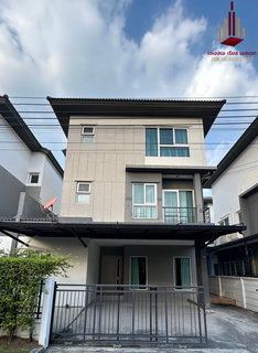 ✨ For Sale: Baan Klang Muang Suanluang ✨   💰 Only 7,600,000 THB