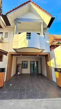 3 Bedroom Townhouse for Sale East Pattaya