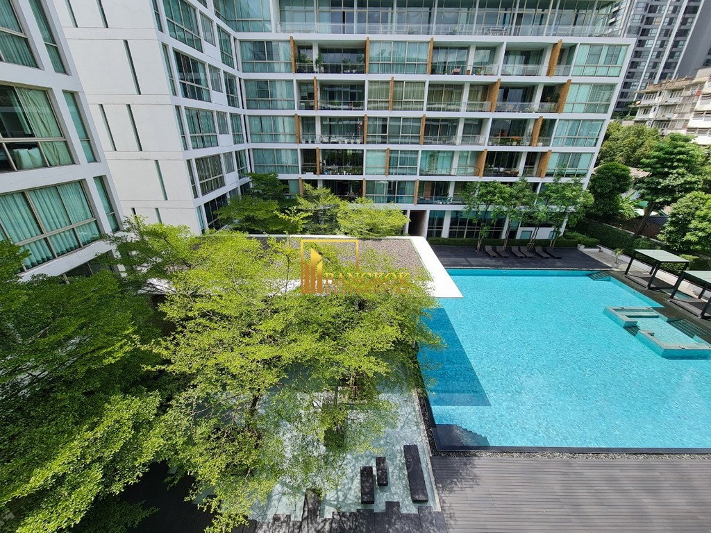 picture Ficus Lane | Impressive 3 Bedroom Condo in Phra Khanong - BR15945CD - 7/36