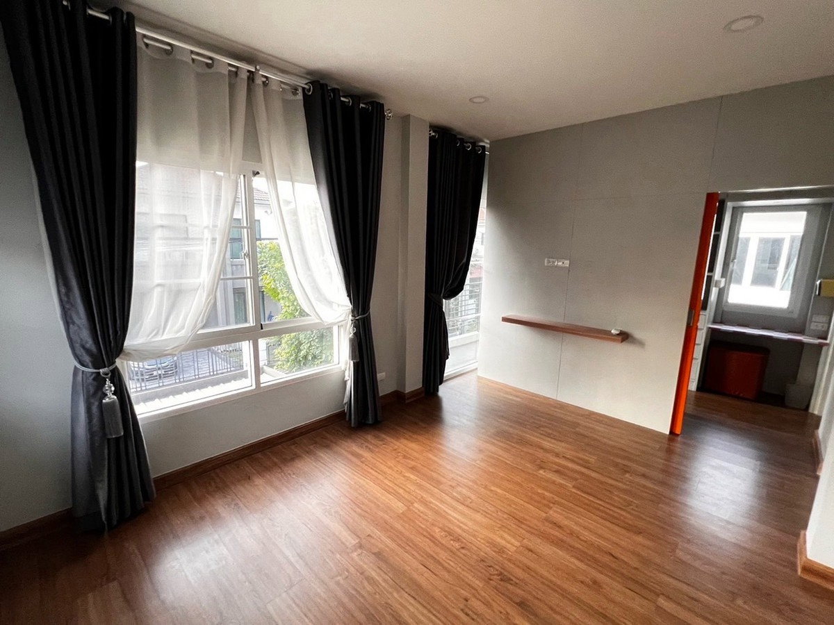 รูป ขายบ้านเดี่ยว หมู่บ้านเดอะเซนโทร รามอินทรา 109 ใกล้รถไฟฟ้าสายสีชมพู (N.2054) - รูปที่ 2/13