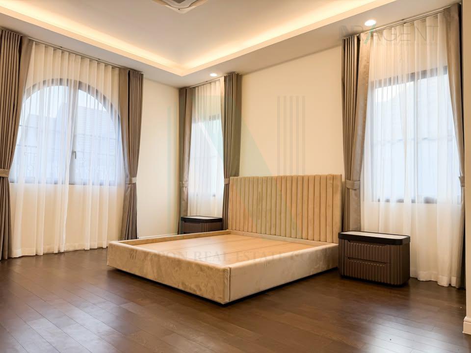 รูป 📌 ให้เช่าบ้านเดี่ยว 2 ชั้น นาราสิริ พหล - วัชรพล 4 ห้องนอน 5 ห้องน้ำ - รูปที่ 5/8