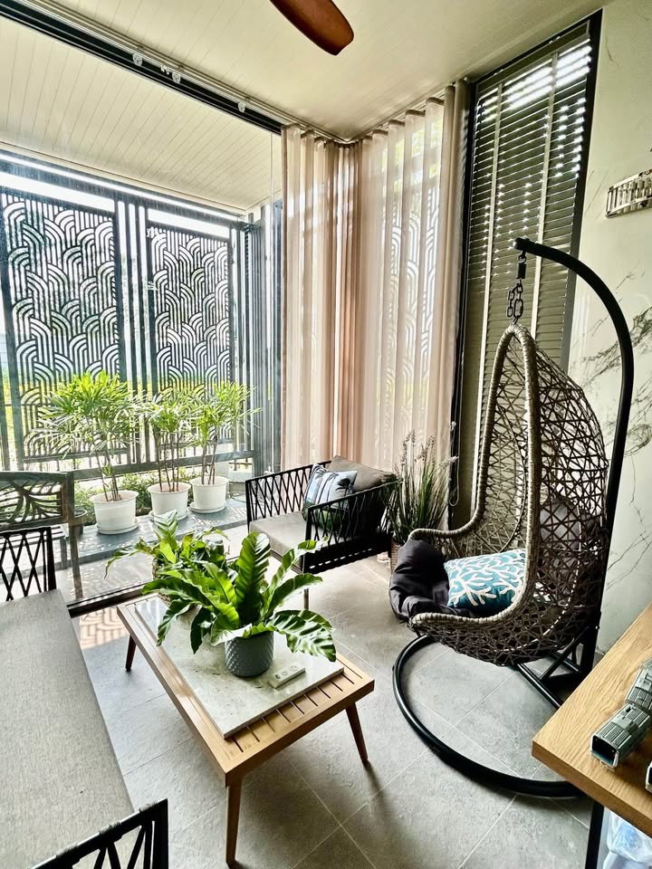 ขายบ้านเดี่ยว : #SC12711​​​​​​    📌  ขาย  | 🟦🟨เดอะ ซิตี้ บางนา​🟥🟩💬 𝑪𝒐𝒏𝒕𝒂𝒄𝒕 𝑳𝑰𝑵𝑬: @𝒔𝒆𝒄𝒓𝒆𝒕𝒑𝒓𝒐𝒑𝒆𝒓𝒕𝒚 🔥✨