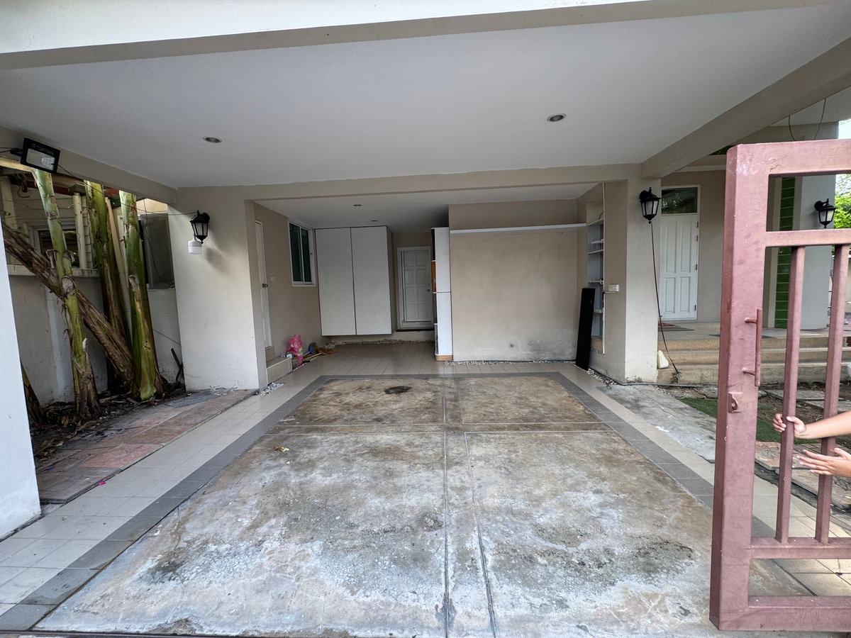 รูป 🔥🌴 บ้านสวยครบ จบในหลังเดียว! สไตล์สเปน เกษตร–นวมินทร์ 🌴🔥 - รูปที่ 28/38