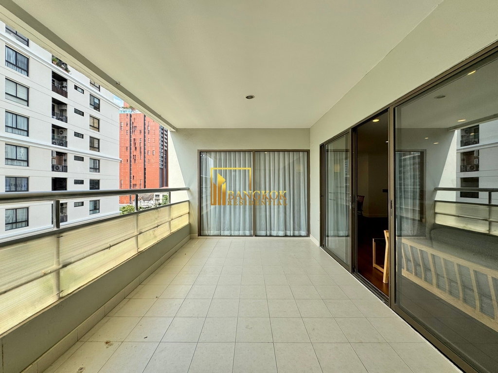 รูป Expansive 3 Bedroom Duplex Apartment in Phrom Phong Area - BR0119AP - รูปที่ 12/50