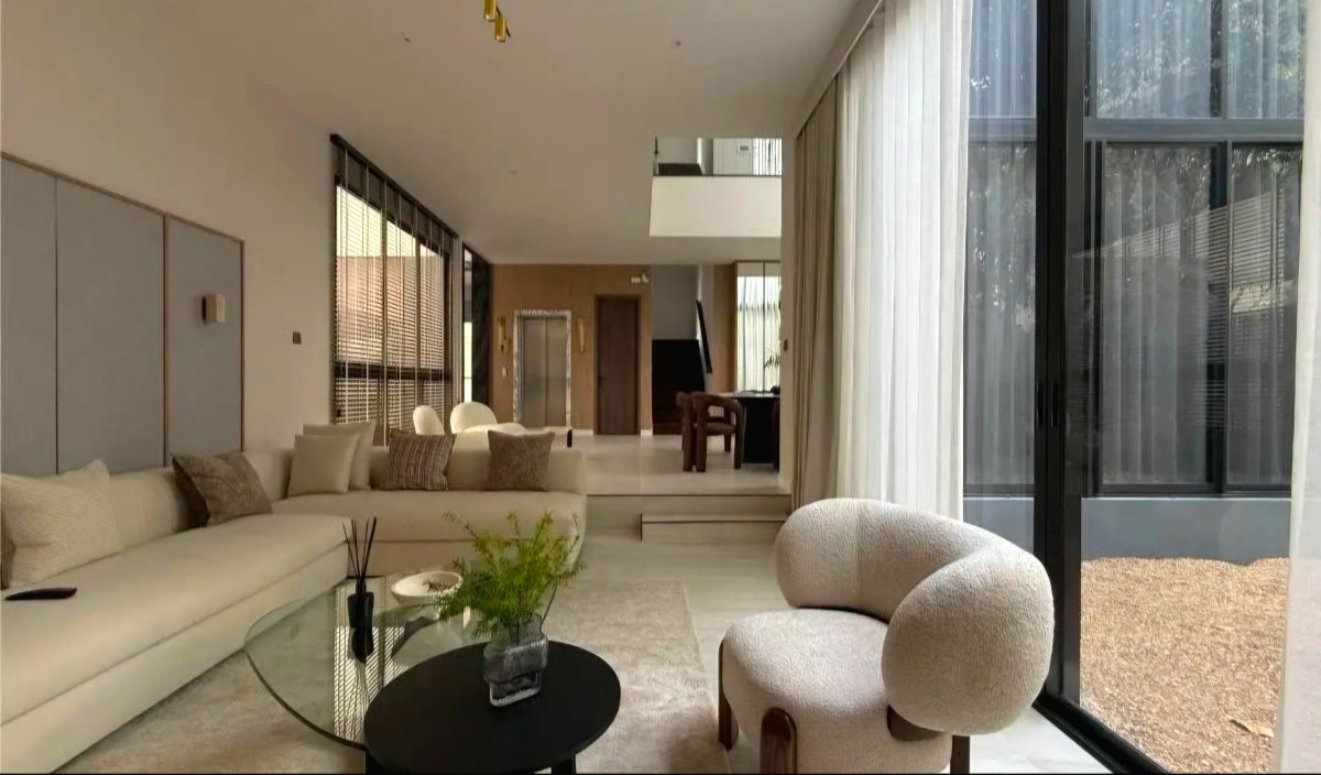 รูป 📣📣 ให้เช่า Bugaan Krungthep Kreetha บ้านเดี่ยวหรู 3 Master bedrooms พร้อมลิฟท์ และ 1 EV Charger บ้านใหม่ พร้อมอยู่  - รูปที่ 6/24