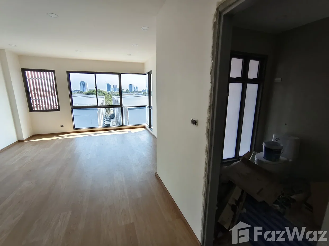 รูป [ขาย] SHO PHATTHANAKARN 32 ทาวน์โฮม 4.5 ชั้น (Unit no: 64) 6130989 - รูปที่ 14/54