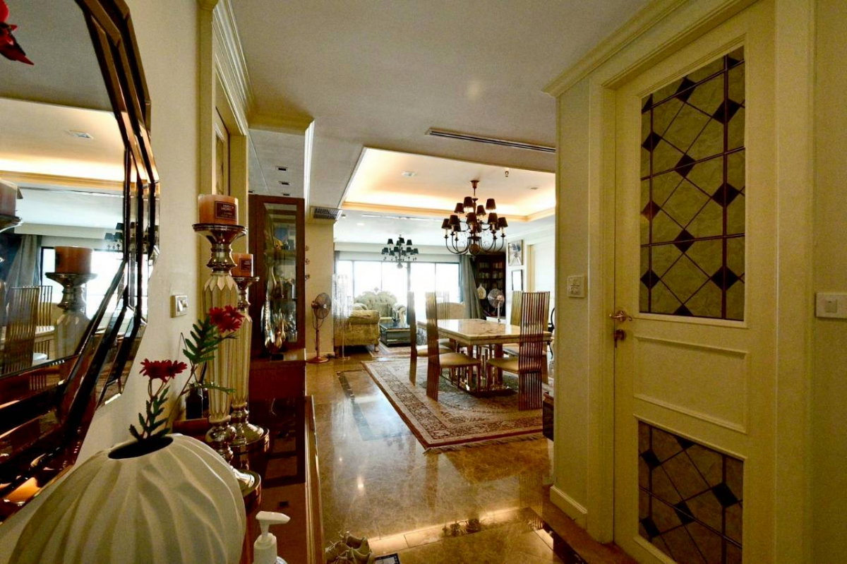 รูป คอนโดสาทรกาเด้นท์ 3 ห้องนอน 5 ห้องน้ำ  - รูปที่ 2/26