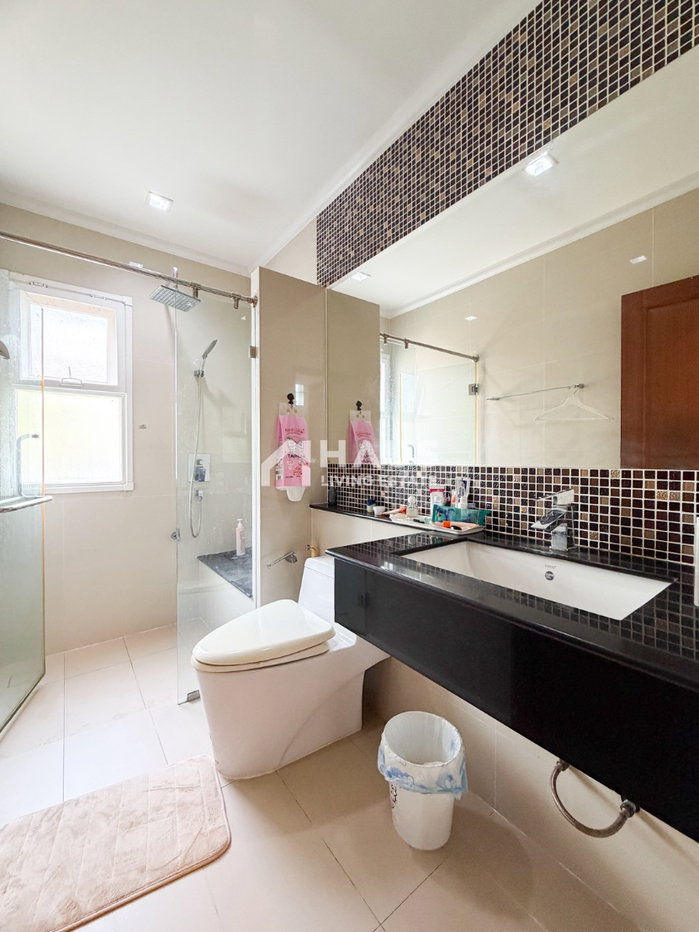 รูป 🚨 ด่วน! ราคาดี ทำเลติดถนนใหญ่ (บ้านสวยพร้อมอยู่ หิ้วกระเป๋ามาเลย)🔥 ขายบ้านเดี่ยว ศุภาลัย พรีมา วิลล่า พุทธมณฑล สาย 3 🔥 / 4 ห้องนอน #HPHU068 - รูปที่ 13/30