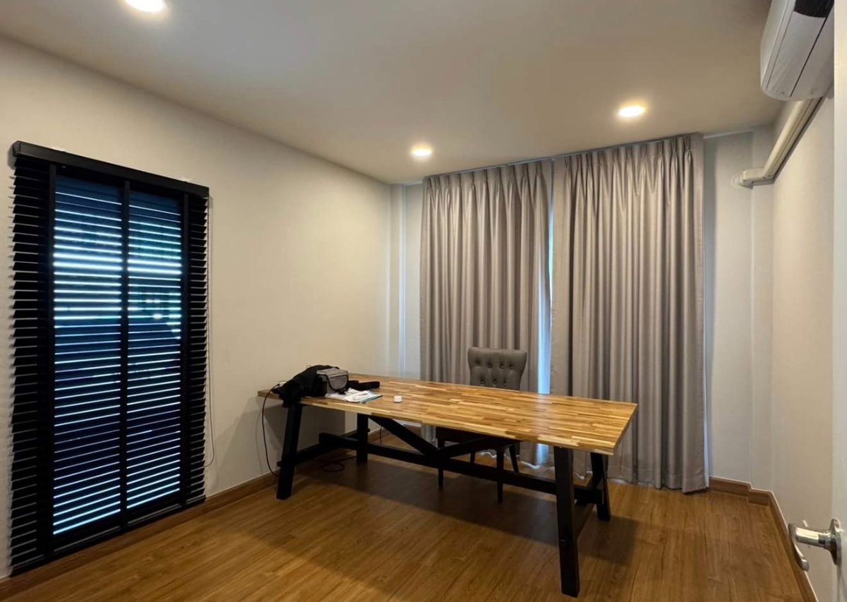 รูป บ้านเดี่ยวให้เช่า 📍 Centro Bangna 📍 3 ห้องนอน 4 ห้องน้ำ เฟอร์นิเจอร์ และ เครื่องใช้ไฟฟ้าครบ  - รูปที่ 10/11