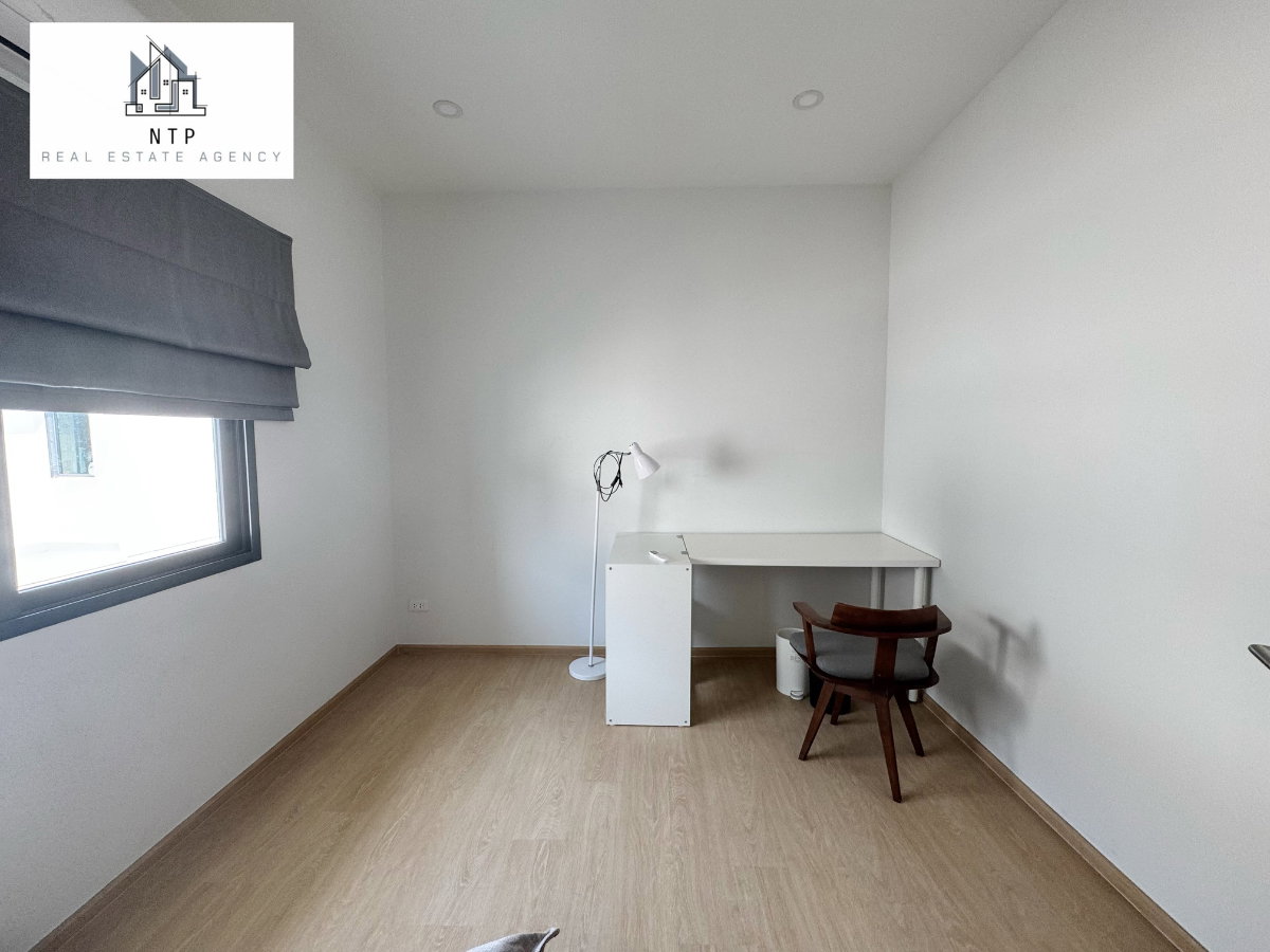 รูป ให้เช่า 🚨 Townhome 3 ชั้น ทำเลดี รถไม่ติด หน้าหมู่บ้านมี Community Mall เดินไปได้เลย ใกล้ Mega Bangna ไม่ถึง 10 นาที บ้านติดถนนสุขาภิบาล2 ใกล้เจโม - รูปที่ 26/45