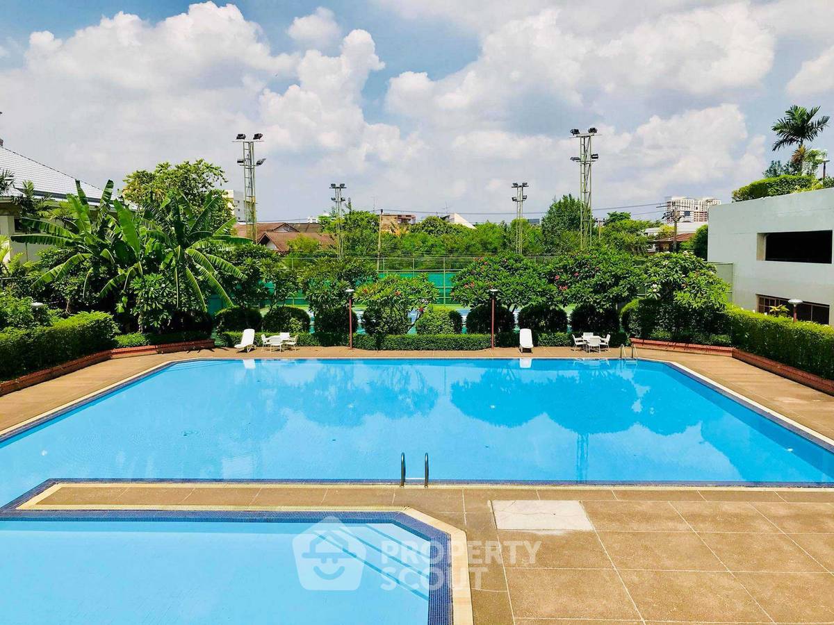 รูป คอนโด 2-ห้องนอน ที่ ไท ปิง ทาวเวอร์ส สุขุมวิท 63 ใกล้ ARL รามคำแหง (ID 392838) - รูปที่ 2/8