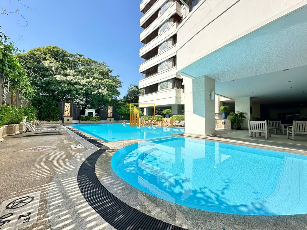 รูป Expansive 3 Bedroom Apartment For Rent in Asoke Area - BR21393AP - รูปที่ 31/41