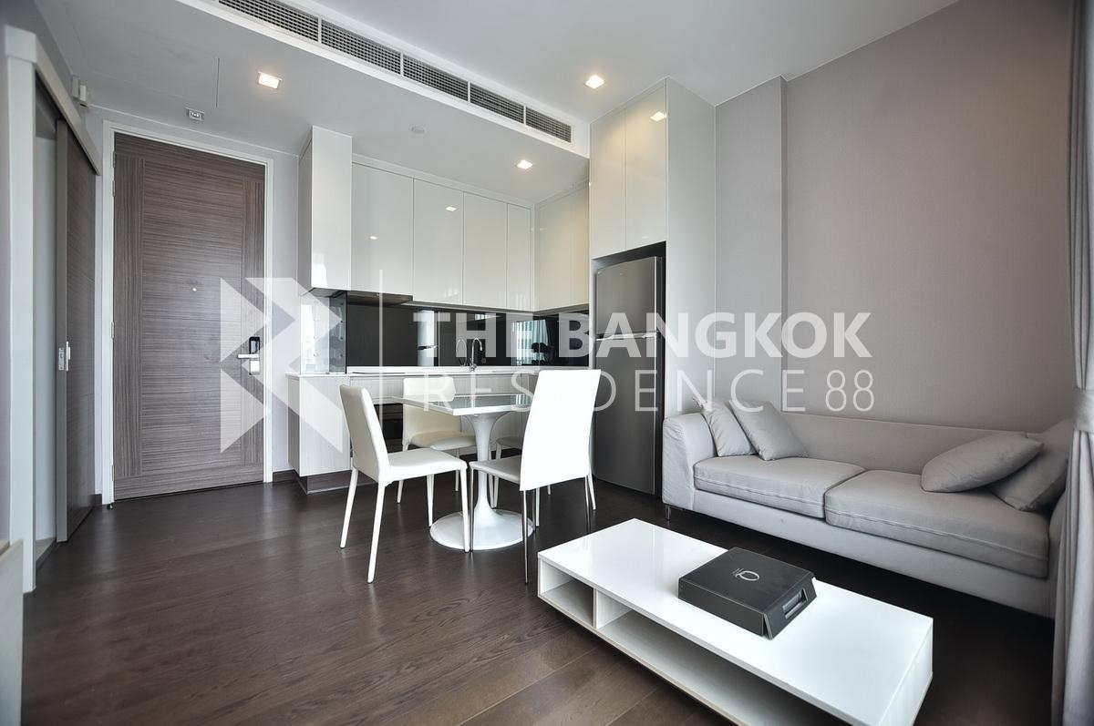 รูป  เช่าคอนโด 🎯Q Asoke ใกล้ MRT เพชรบุรี 💚 1นอน 38ตรม ห้องสวย รีโนเวทใหม่ 20K  - รูปที่ 2/8