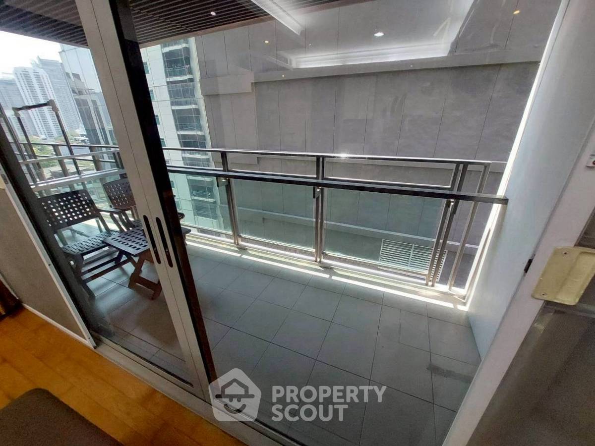picture 2-BR Condo at The Madison near BTS Phrom Phong (ID 2773388) - 8/15