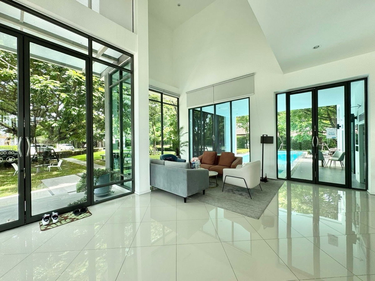 รูป ให้เช่า 🚨 Townhome 3 ชั้น ทำเลดี รถไม่ติด หน้าหมู่บ้านมี Community Mall เดินไปได้เลย ใกล้ Mega Bangna ไม่ถึง 10 นาที บ้านติดถนนสุขาภิบาล2 ใกล้เจโม - รูปที่ 39/45