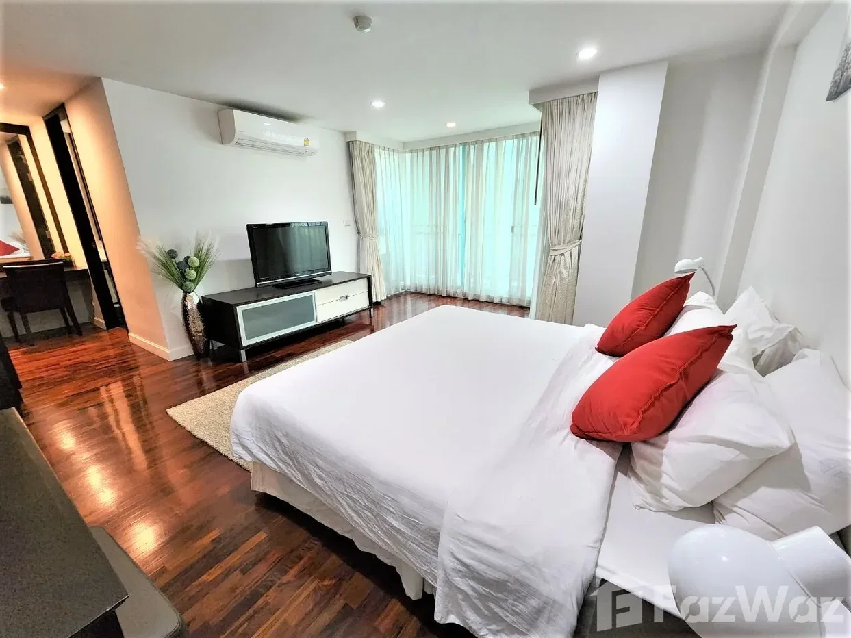 picture Spacious 3 Bedrooms 3 Bathrooms Unit 1163018 - 10/15