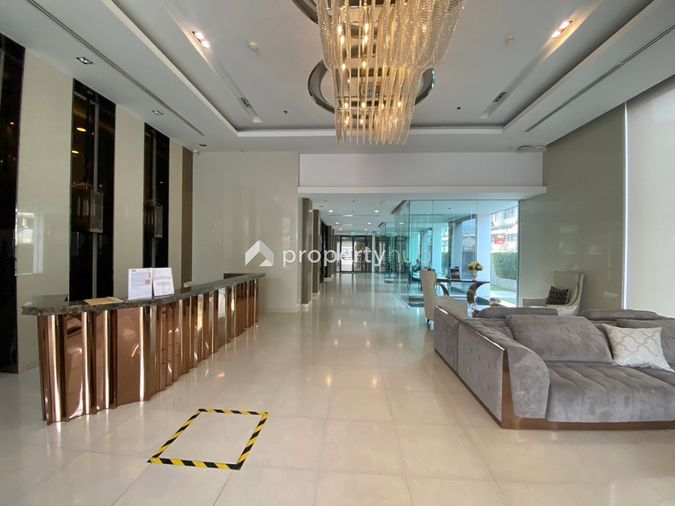 Bright Wongwian Yai