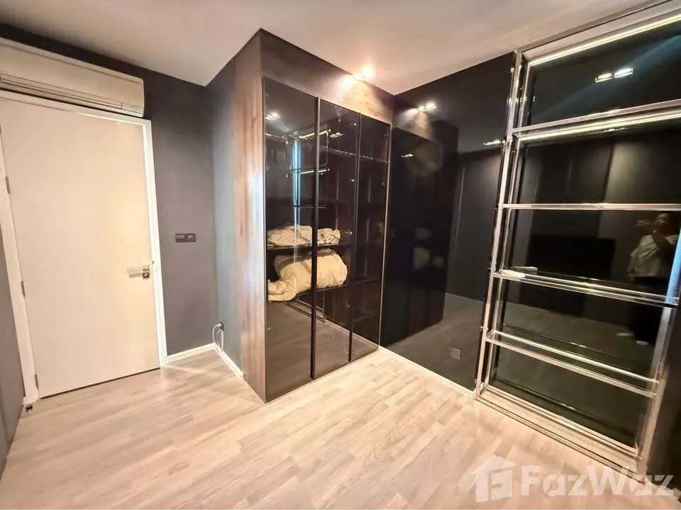 picture Corner Unit 6153865 - 17/18