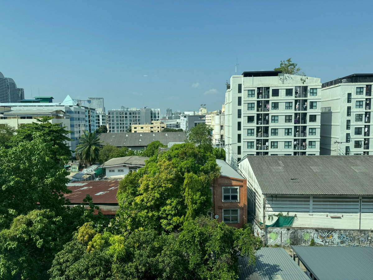 picture For Rent: Pause Condo, Bearing Soi 1 - 5/15