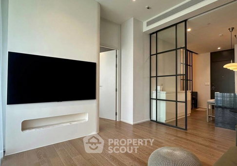 1-BR Condo at Muniq Langsuan near BTS Ratchadamri (ID 2774361)