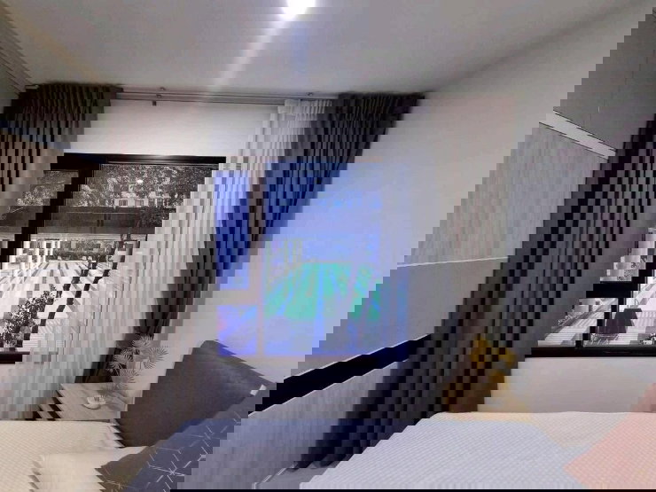 รูป ไลฟ์ อโศก [ Life Asoke ]

✅ว่างพร้อมอยู่
สถานที่ใกล้เคียง: MRT เพชรบุรี, Airport Link มักกะสัน
Room Type: 29 ตร.ม. 
1 ห้องนอน / 1 ห้องน้ำ
1 ที่จอดรถ - รูปที่ 4/9