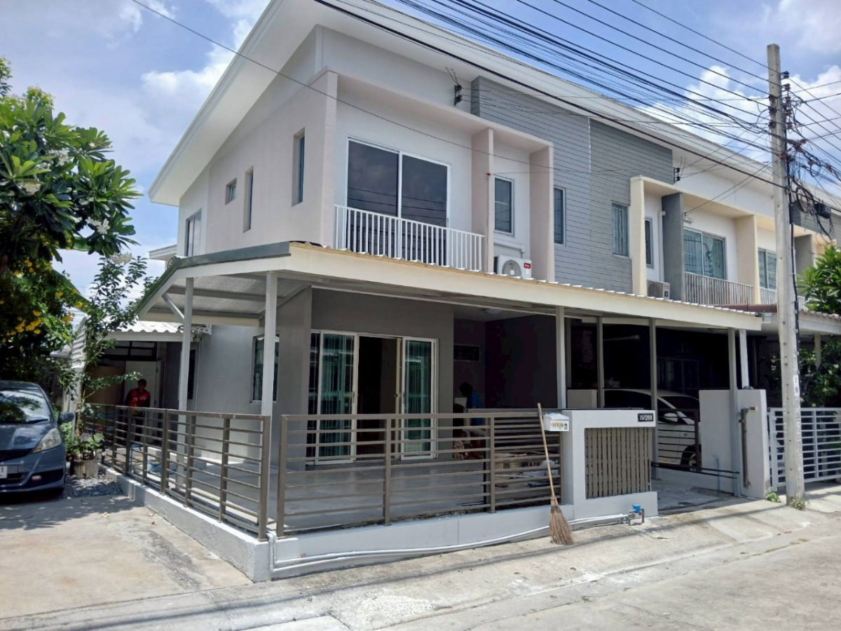 รูป ให้เช่าทาวน์เฮ้าส์หลังมุม เดอะ คอนแนค แจ้งวัฒนะ Tel.0999983897 - รูปที่ 1/32