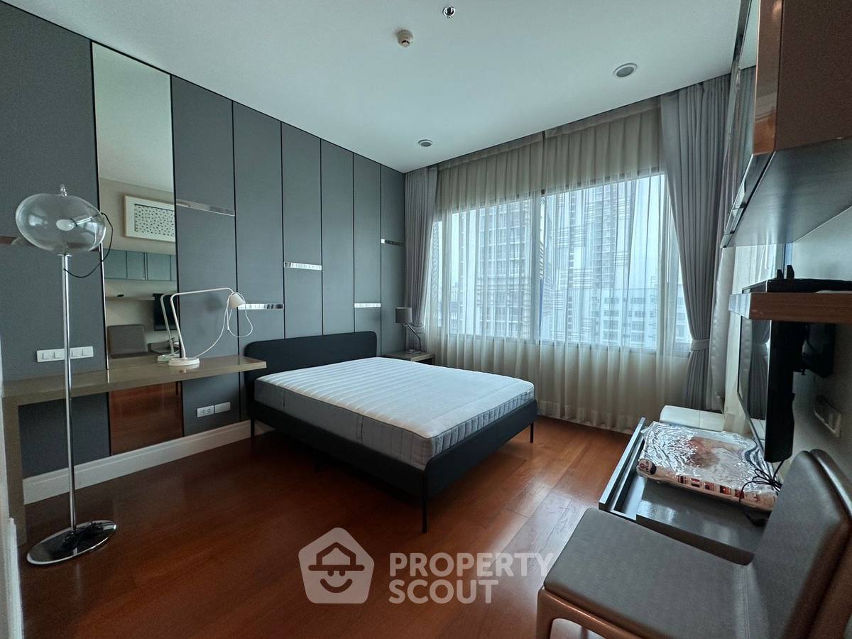 รูป คอนโด 3-ห้องนอน ที่ ไบร์ท สุขุมวิท 24 คอนโดมิเนียม ใกล้ BTS พร้อมพงษ์ (ID 2083241) - รูปที่ 2/16