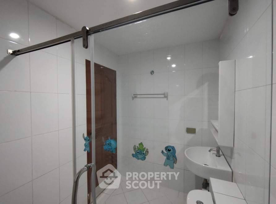 รูป คอนโด 1-ห้องนอน ที่ กลางกรุง รีสอร์ท รัชดา 7 ใกล้ MRT ห้วยขวาง (ID 573692) - รูปที่ 6/10