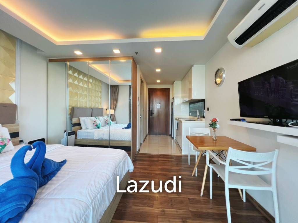 picture Stunning Studio for Sale The Peak Towers - 2/11