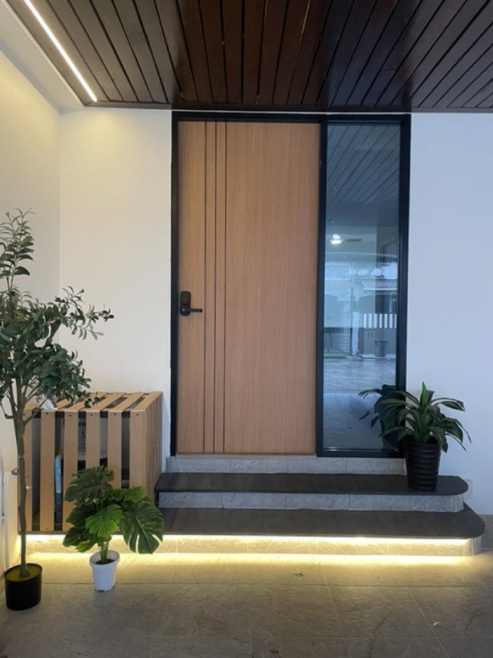 รูป 🏠💫 ปล่อยเช่าทาวน์โฮม 3 ชั้น รีโนเวทใหม่ ครัวจัดเต็ม ทำเลเลียบด่วน–เอกมัย 💫🏠 - รูปที่ 14/20