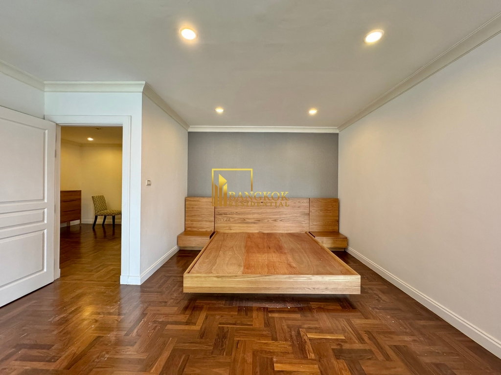 รูป Expansive 3 Bedroom Duplex Apartment in Phrom Phong Area - BR0119AP - รูปที่ 25/50