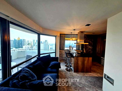 ขายคอนโด : คอนโด 1-ห้องนอน ที่ สุขุมวิท สวีท คอนโดมิเนียม ใกล้ BTS นานา (ID 2771339)