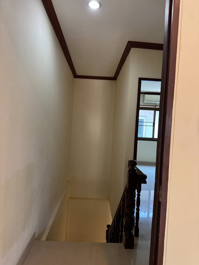 picture Townhouse for Sale Near BTS Phahon Yothin 59 - 4/16