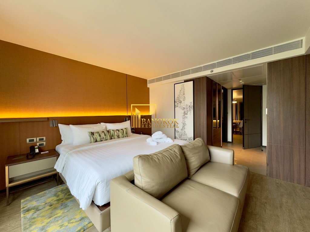 รูป Luxurious 3 Bedroom Serviced Apartment in Asoke Area - BR30094SA - รูปที่ 13/28