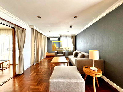 เช่ากิจการ ม.กรุงเทพ กล้วยน้ำไท : Expansive 3 Bedroom Duplex Apartment in Phrom Phong Area - BR0119AP