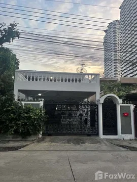 ขาย บ้านเดี่ยว 5 ห้องนอน ใน สวนหลวง, กรุงเทพมหานคร 6154828