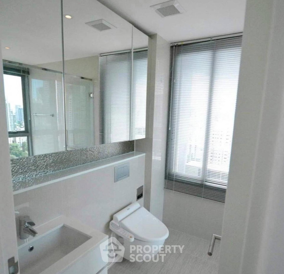รูป คอนโด 2-ห้องนอน ที่ เอช สุขุมวิท 43 ใกล้ BTS พร้อมพงษ์ (ID 2771354) - รูปที่ 3/7