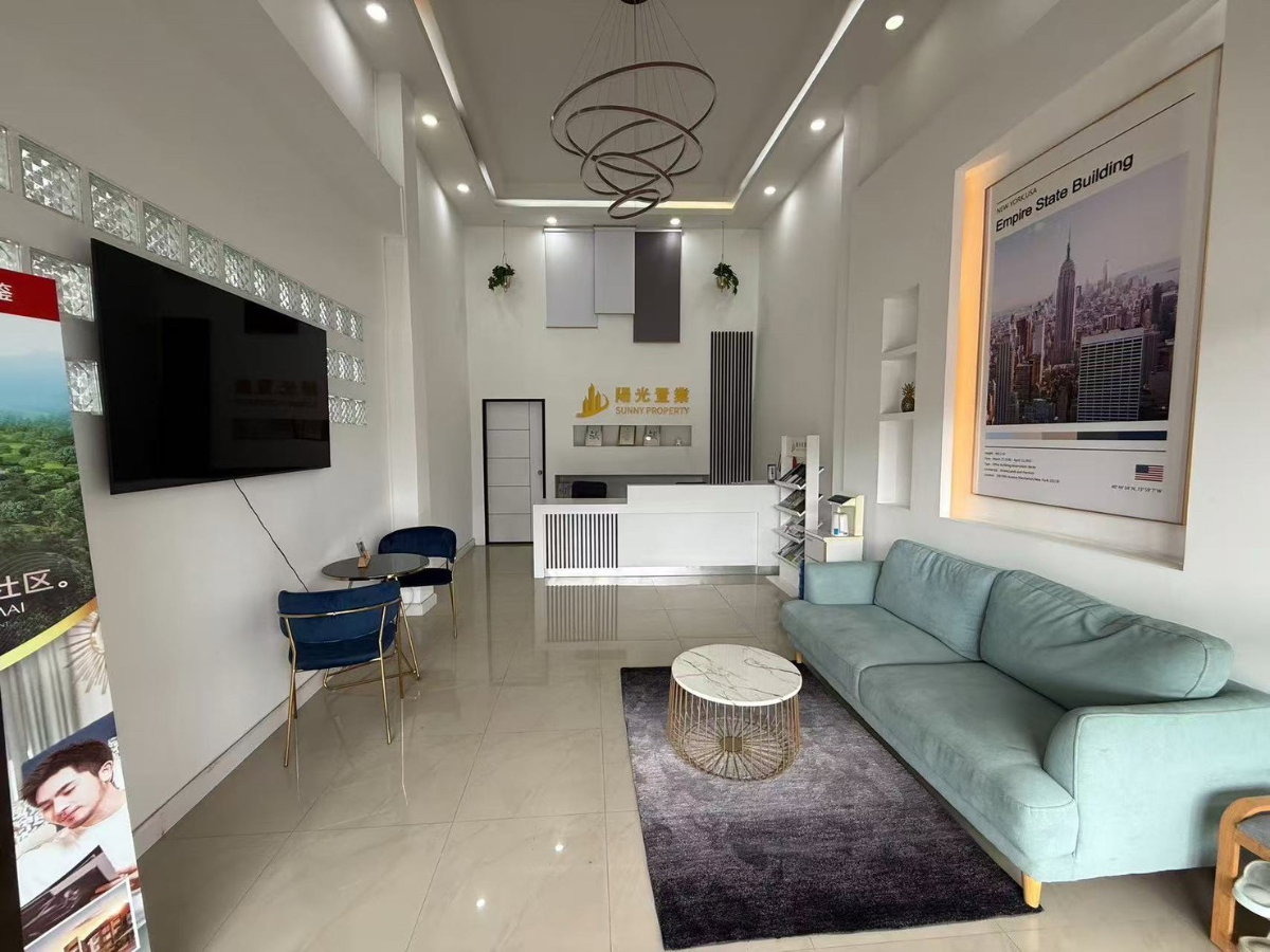 รูป ให้เช่าอาคารพาณิชย์ 4 ชั้น(3ชั้น+1ชั้นลอย) 1 คูหา ติดถนนมหิดล ป่าแดด ใกล้สนามบิน เซนทรัลแอร์พอร์ต-RW007835 - รูปที่ 8/13