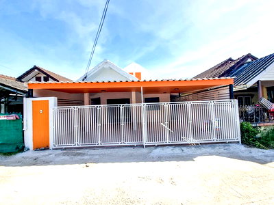 Houses for sale Si Racha Chonburi : Urgent sale! Newly renovated detached house near Saha Group and Laem Chabang Industrial Estate.