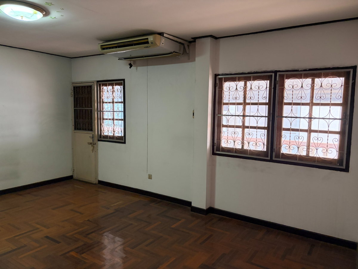 รูป ให้เช่าบ้านเดี่ยว พุทธมณฑลสาย 3 พื้นที่ 117 ตรว.  2 ชั้น ใกล้ถนนใหญ่ - รูปที่ 11/15