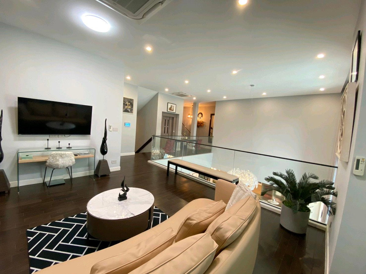 รูป 🏡💎 Super Luxury Pool Villa บ้านใหม่พร้อมสระส่วนตัว ทำเลหน้าสวน วิวโล่ง ไม่ชนใคร 💎🏡 - รูปที่ 12/40