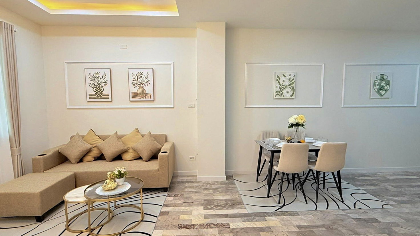 รูป 3 Bedroom Townhouse for Sale East Pattaya - รูปที่ 4/16