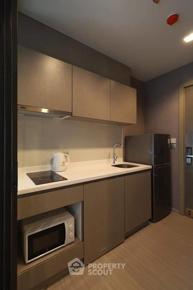 picture Studio Condo at Life Asoke - Rama 9 near MRT Phra Ram 9 (ID 2773790) - 10/10
