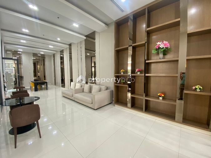Bright Wongwian Yai