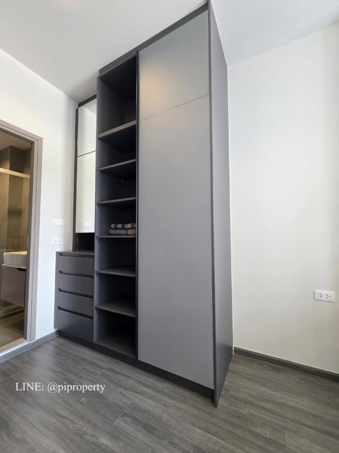 รูป ห้องพักพร้อมเฟอร์นิเจอร์ครบครันให้เช่า ในย่านสุขุมวิท - พระราม 4 พร้อมเข้าอยู่ได้ทันที - รูปที่ 15/34