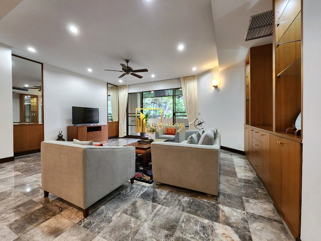 รูป Large 3 Bedroom Phrom Phong Apartment With Private Terrace - BR0961AP - รูปที่ 3/44