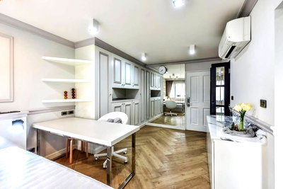 Condos for sale Lumpini Park : RS5616 Condo One Sathorn for Sale, in the heart of Sathorn, near MRT Lumpini.