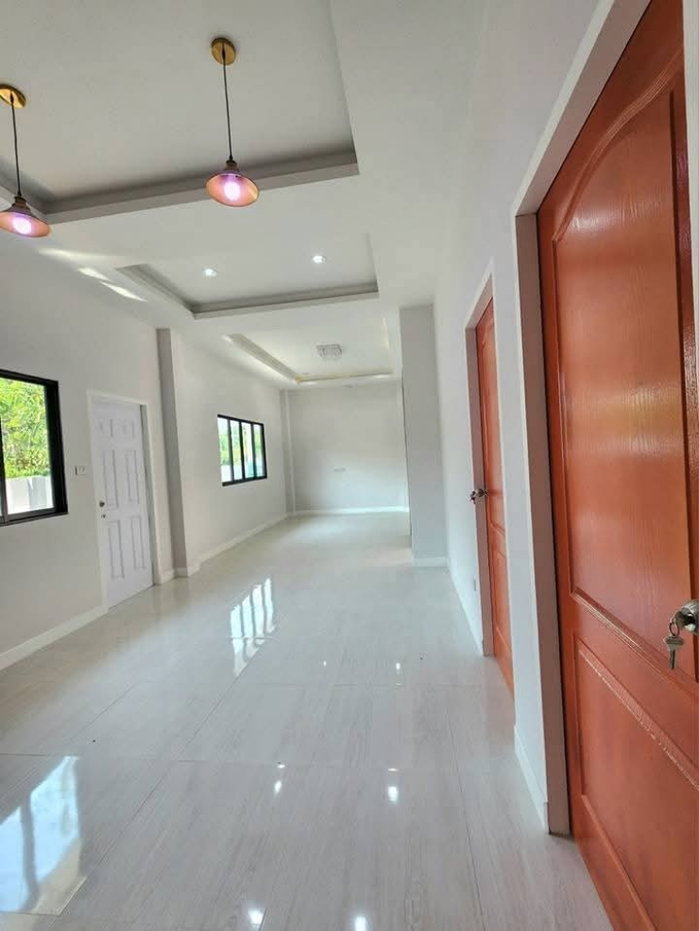 รูป ปล่อยเช่าบ้านใหม่พร้อมเฟอร์ฯ โซนสารภีหลังเทศบาลขัวมุง เดินทางสะดวกมาก หน้าปากซอยมี 7-11 , ตลาดสด - รูปที่ 13/20