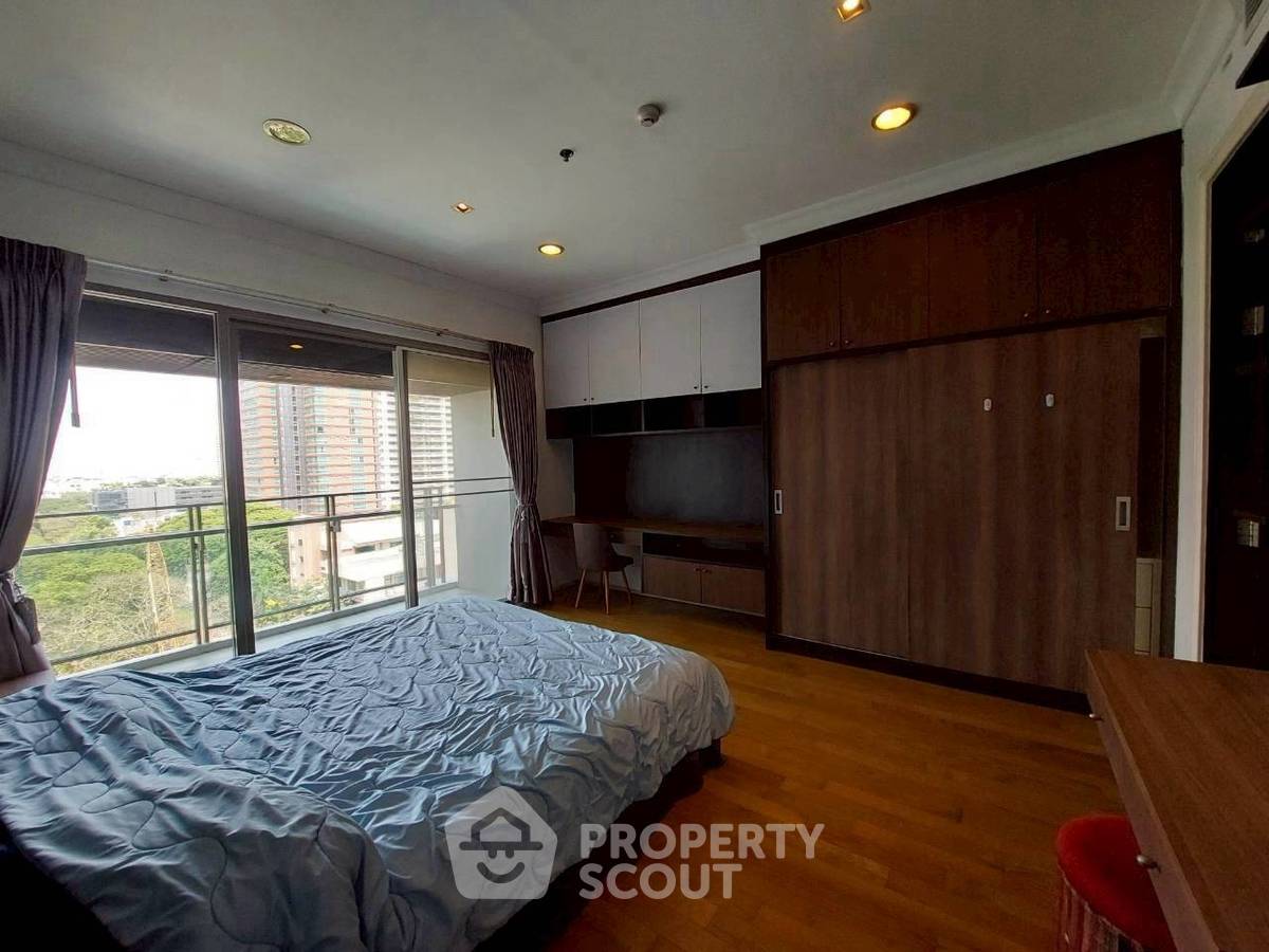 picture 2-BR Condo at The Madison near BTS Phrom Phong (ID 2773388) - 12/15
