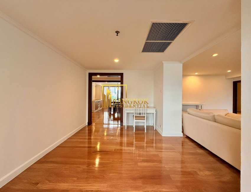 รูป Expansive 3 Bedroom Apartment For Rent in Asoke Area - BR21393AP - รูปที่ 8/41